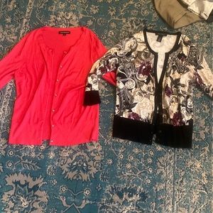 2 Sweaters for the price of 1 😎